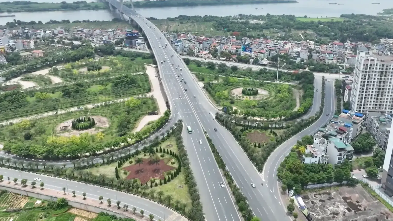 NHNN kiểm soát, siết tín dụng vay bất động sản năm 2026